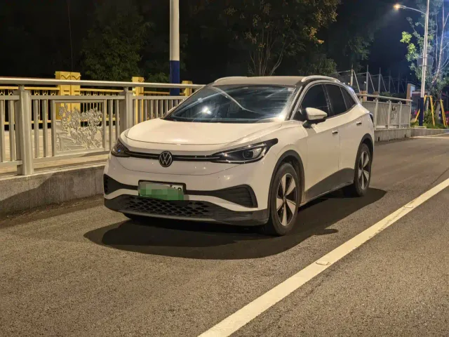 Фотография автомобиля — Volkswagen ID.4 X