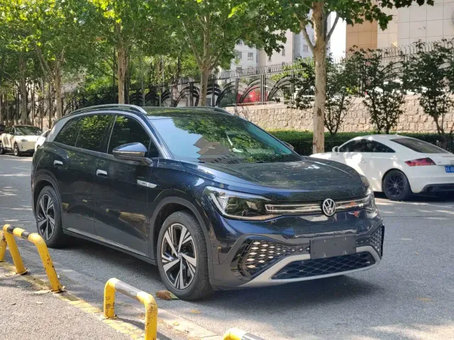 Volkswagen ID.6 Crozz — Фото автомобиля 3
