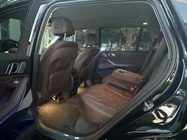 BMW X5 — Фото автомобиля 8