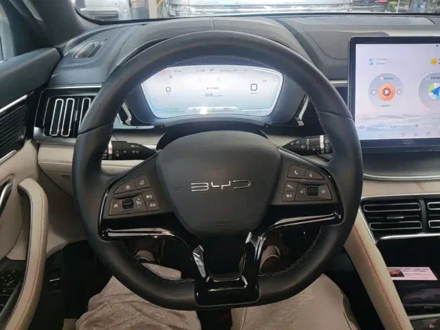 BYD Song PLUS — Фото автомобиля 10