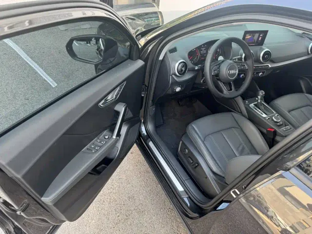 Audi Q2L — Фото автомобиля 20