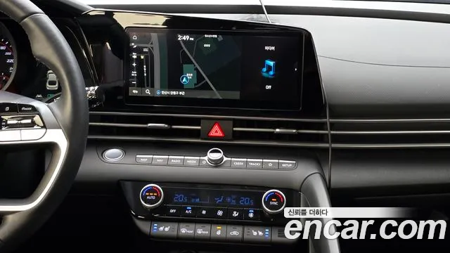 Hyundai AVANTE Avante (CN7) — Фото автомобиля 13