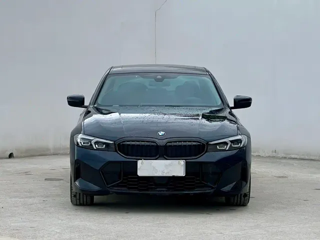 BMW 3 Series — Фото автомобиля 2