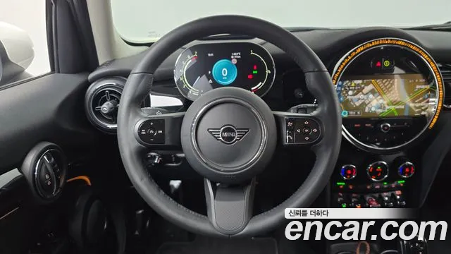 MINI Cooper — Фото автомобиля 19
