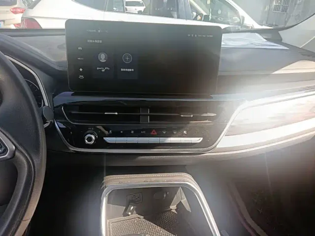 Haval H6 — Фото автомобиля 12