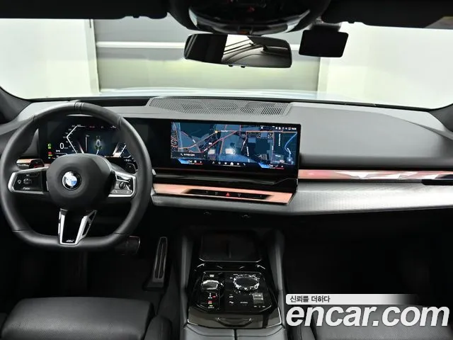 BMW 5 Series G60 — Фото автомобиля 7