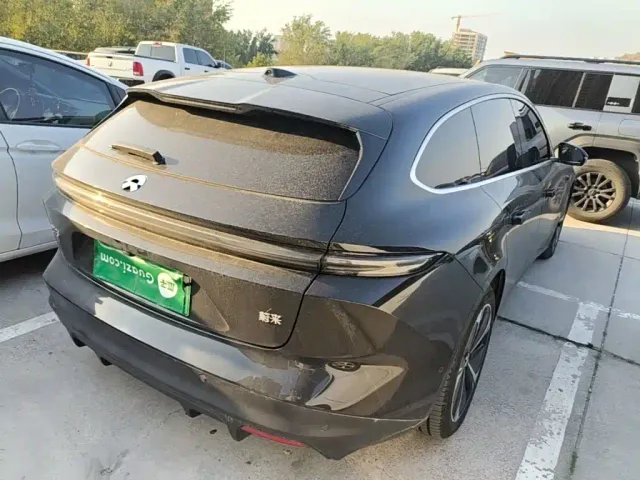 Nio ET5 Touring — Фото автомобиля 6