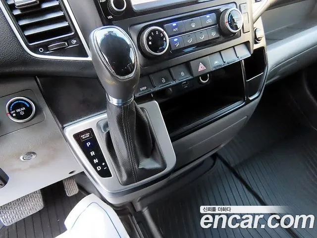 Hyundai Solati — Фото автомобиля 9