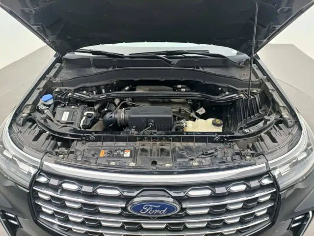 Ford Explorer — Фото автомобиля 13