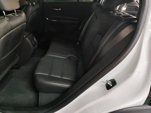 Cadillac XT4 — Фото автомобиля 16