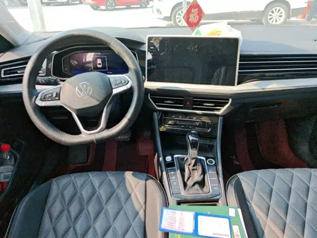 Volkswagen Sagitar — Фото автомобиля 12