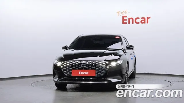 Hyundai Grandeur Новый Grandeur IG — Фото автомобиля 3