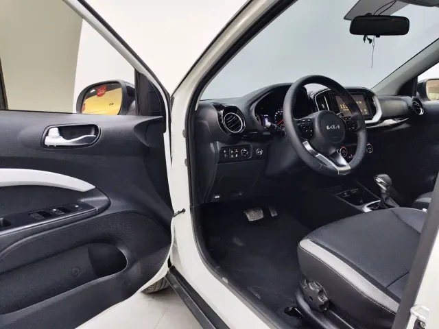 Kia KX1 — Фото автомобиля 10