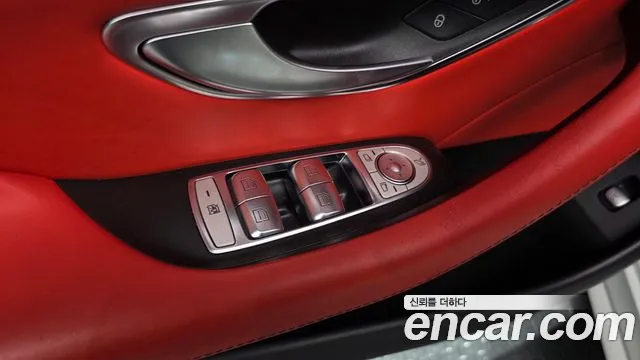 Mercedes-Benz AMG GT 4 двери 43 4MATIC+ — Фото автомобиля 25