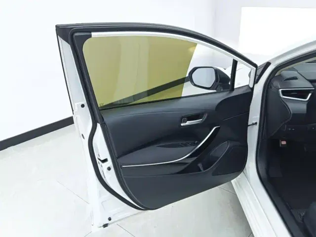 Toyota Corolla — Фото автомобиля 7