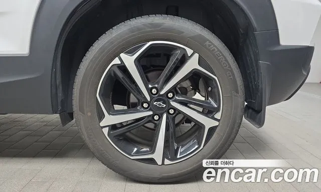 Chevrolet Trailblazer — Фото автомобиля 6