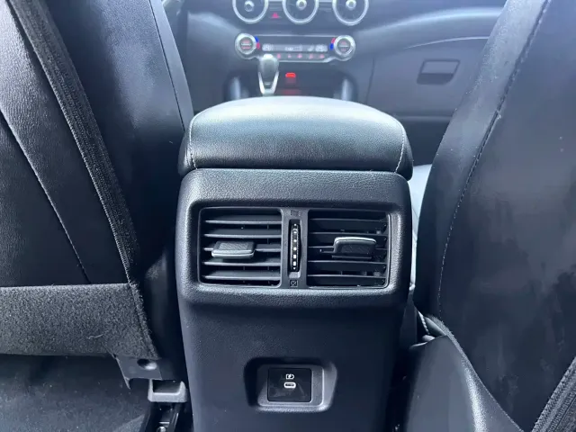 Nissan Sylphy 2023 Facelift 1.6L CVT Comfort Edition — Фото автомобиля 14