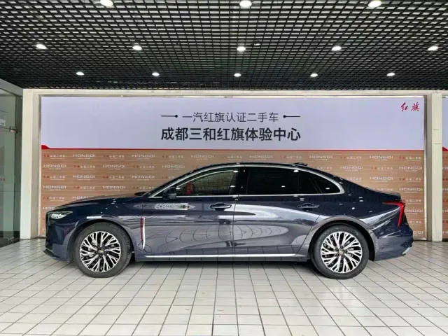 Hongqi H5 — Фото автомобиля 3