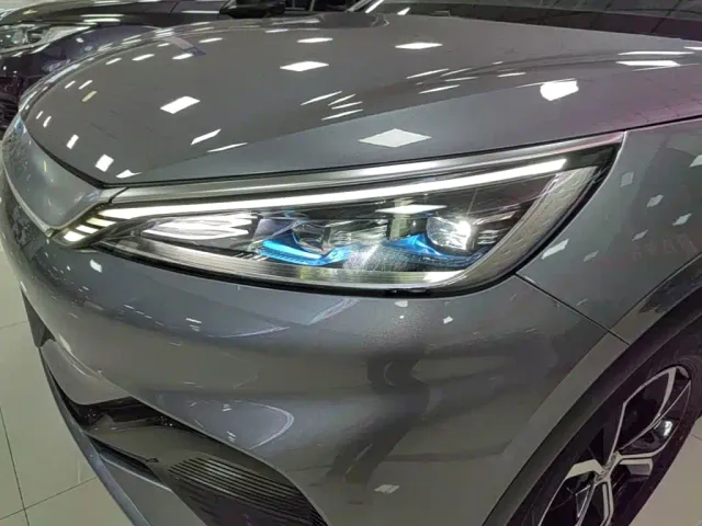 BYD Yuan PLUS — Фото автомобиля 23