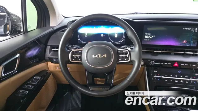 Kia Carnival Generation 4 — Фото автомобиля 13