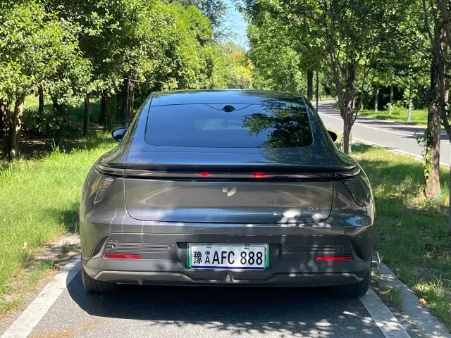 Jiyue 07 — Фото автомобиля 8