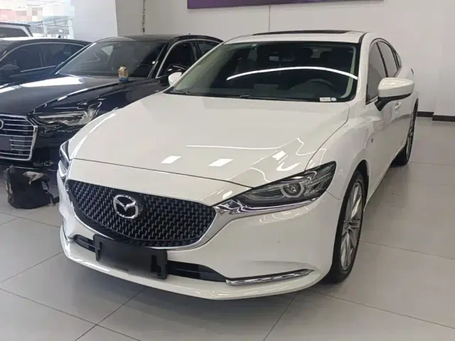 Фотография автомобиля — Mazda Atenza