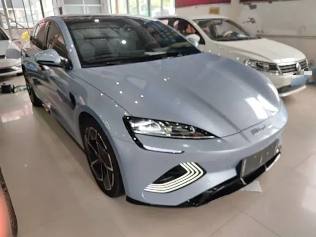 BYD Seal — Фото автомобиля 3