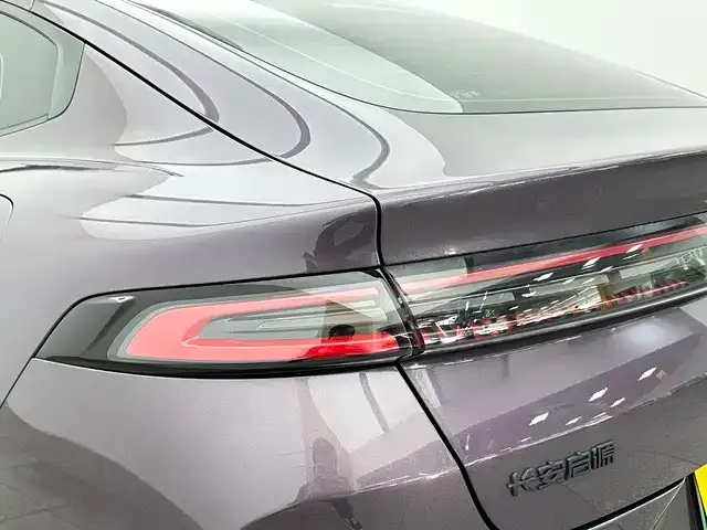 Changan Qiyuan A06 — Фото автомобиля 19