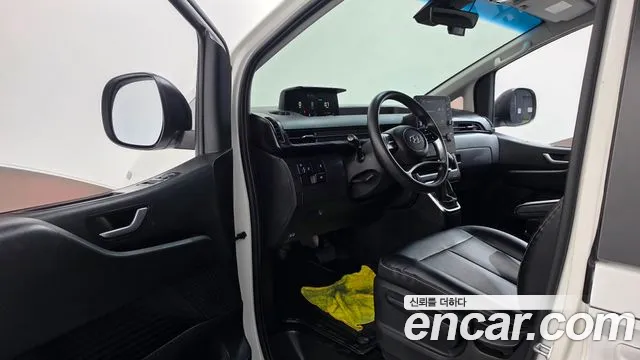 Hyundai Staria — Фото автомобиля 10