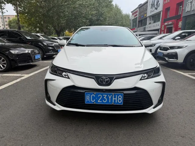 Toyota Corolla — Фото автомобиля 2