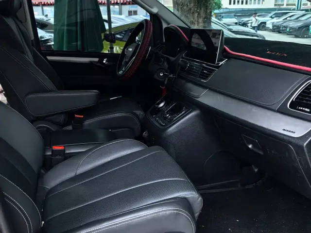 Maxus G20 — Фото автомобиля 5