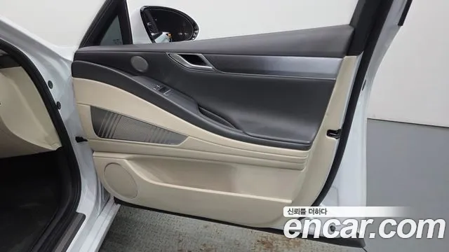 Genesis G80 RG3 — Фото автомобиля 13