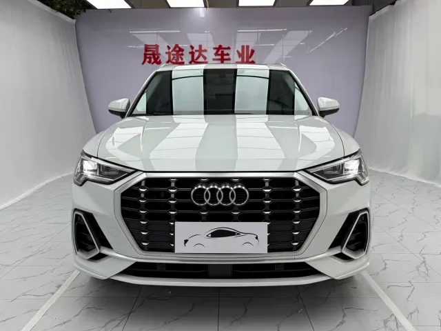 Audi Q3 — Фото автомобиля 2