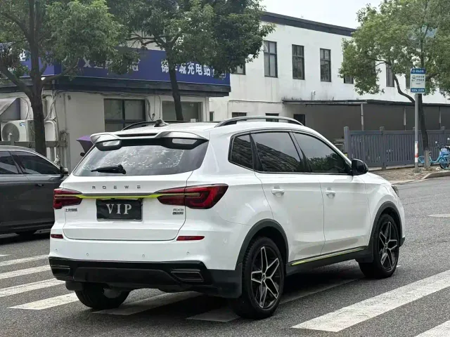 Roewe RX5 — Фото автомобиля 5