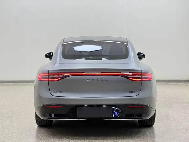 Luxeed S7 — Фото автомобиля 5