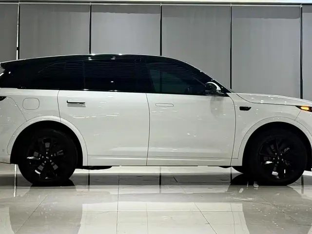 Li Auto L7 — Фото автомобиля 3