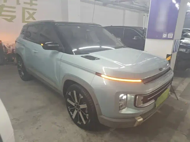 Geely ICON — Фото автомобиля 3