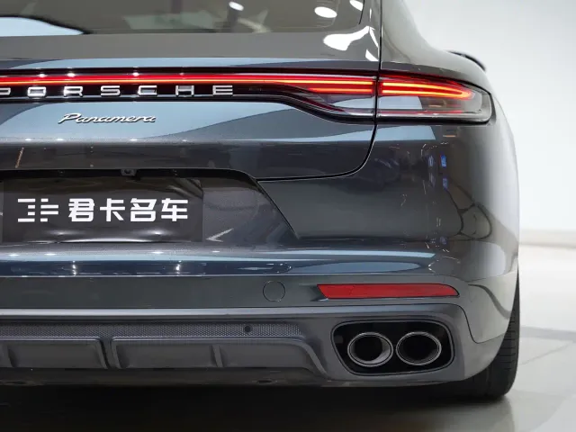 Porsche Panamera — Фото автомобиля 9