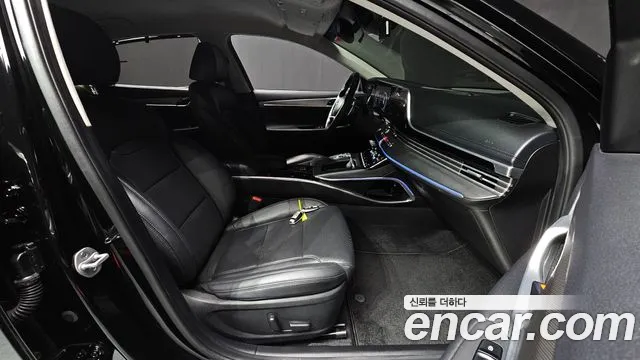 Hyundai Grandeur Grandeur (New) — Фото автомобиля 16