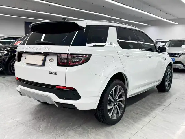Land Rover Discovery Sport — Фото автомобиля 6