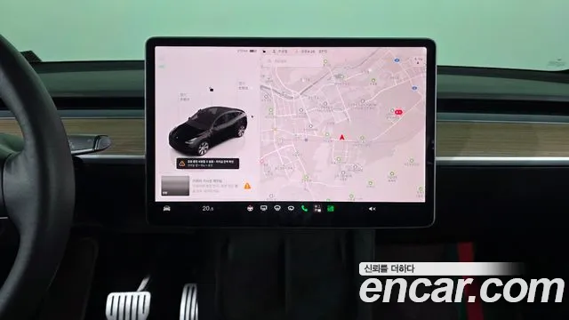Tesla Model Y — Фото автомобиля 4