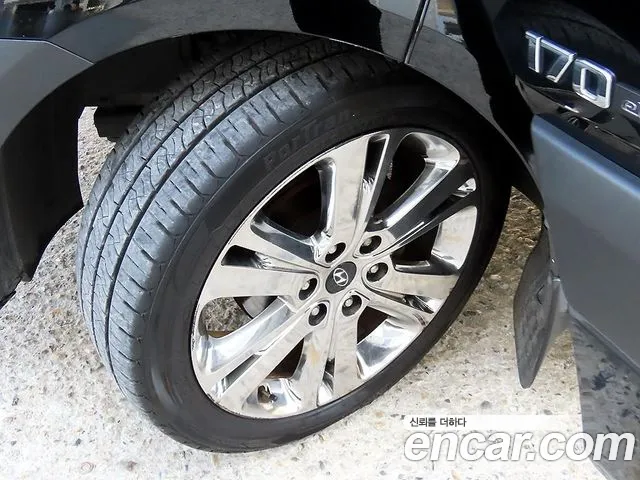 Hyundai Solati — Фото автомобиля 5