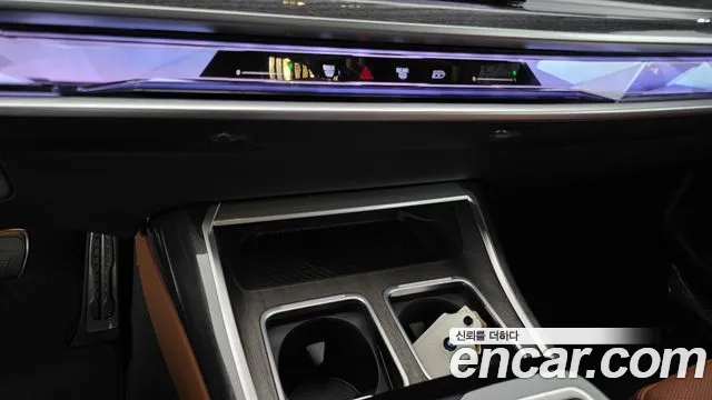 BMW 7 Series — Фото автомобиля 27