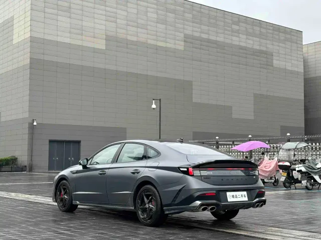 Hyundai Sonata — Фото автомобиля 7