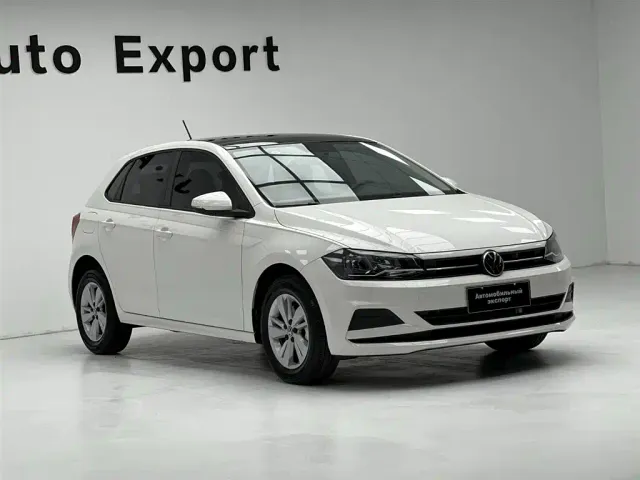 Volkswagen Polo — Фото автомобиля 3