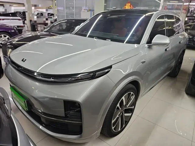 Фотография автомобиля — Li Auto L8