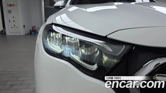 Mercedes-Benz E-Class — Фото автомобиля 23