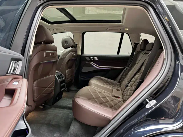 BMW X5 — Фото автомобиля 10