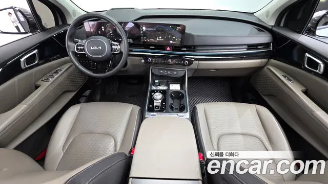 Kia Carnival Generation 4 — Фото автомобиля 10