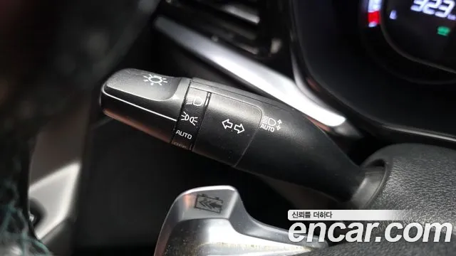 Kia Niro Niro Plus Earth — Фото автомобиля 28
